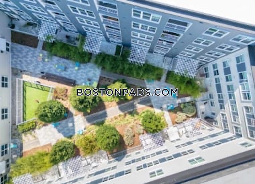 Boston - $2,525+ /month