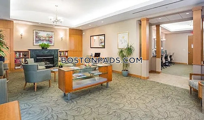 Chestnut Hill - $3,590+ /mo