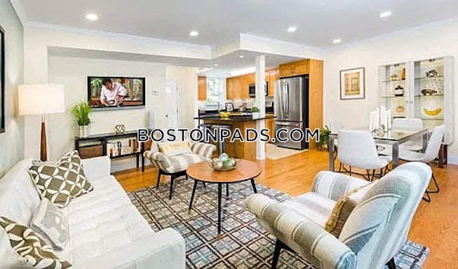 Chestnut Hill - $7,465+ /mo