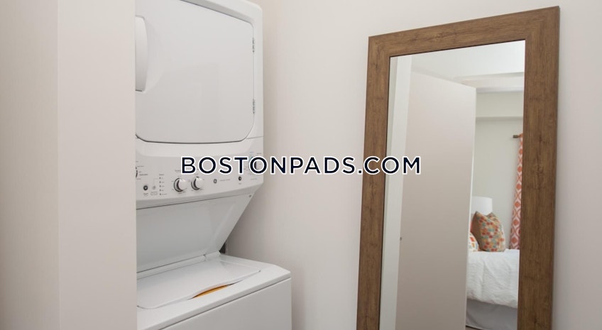 Beverly - $7,035+ /month