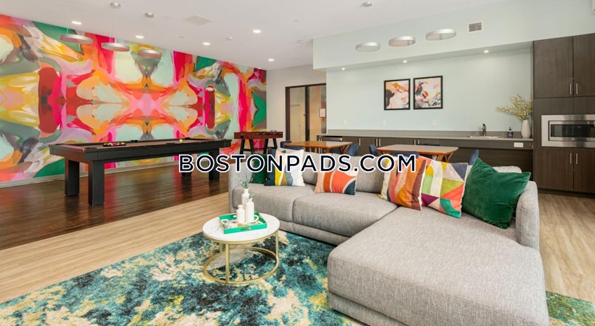 Beverly - $3,158+ /month