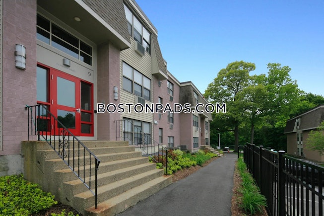 Stoughton - $2,475+ /mo