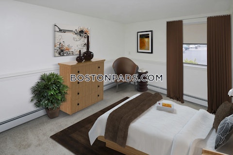 Sumner St. Stoughton photo 4