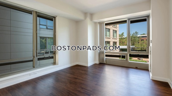 Boston - $2,910+ /mo