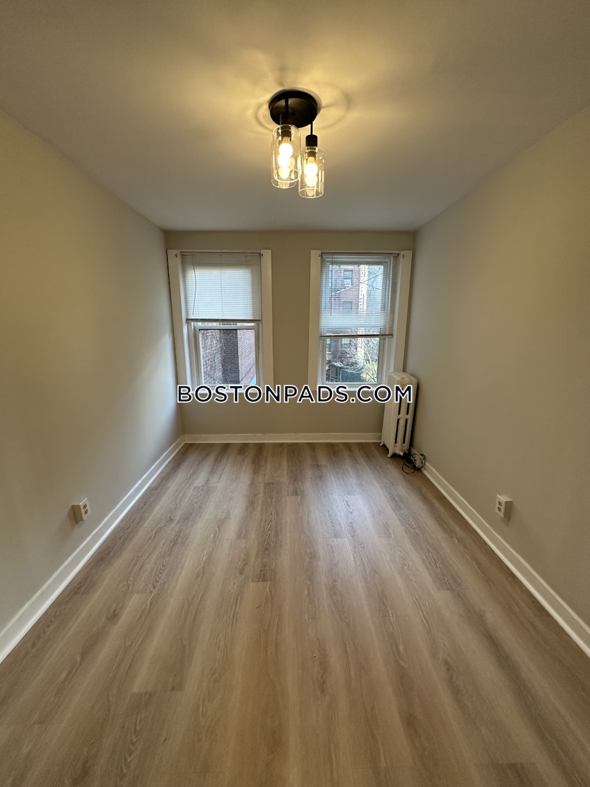 Boston - $3,350+ /month