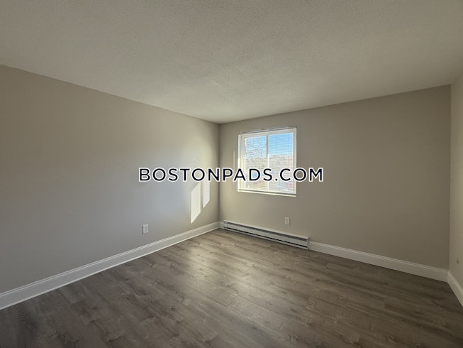 Webster - $1,950+ /mo