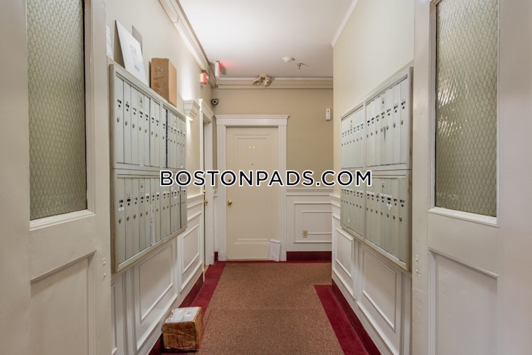 Worthington St., Roxbury Crossing