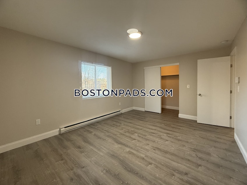 Webster - $1,900+ /month