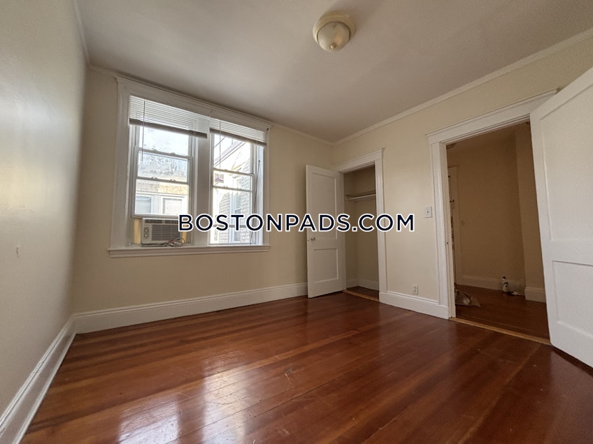 Boston - $2,100+ /month