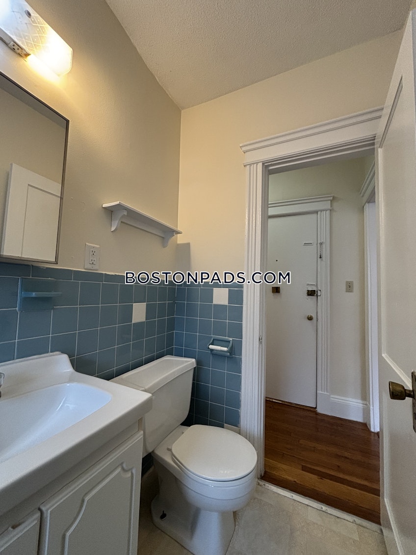 Brookline - $2,100+ /month