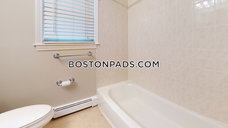 Lowell St., Somerville