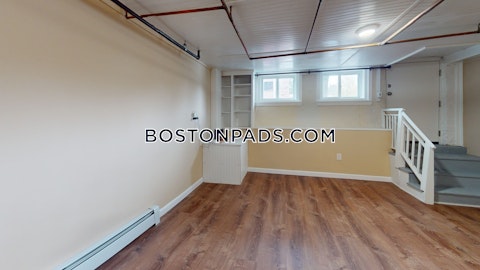 Lowell St. Somerville photo 13