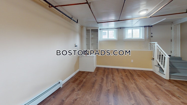 Lowell St., Somerville