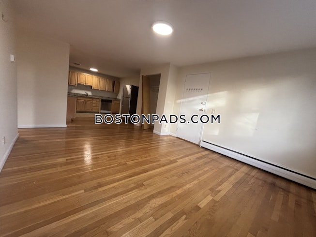 Brookline - $2,900+ /mo