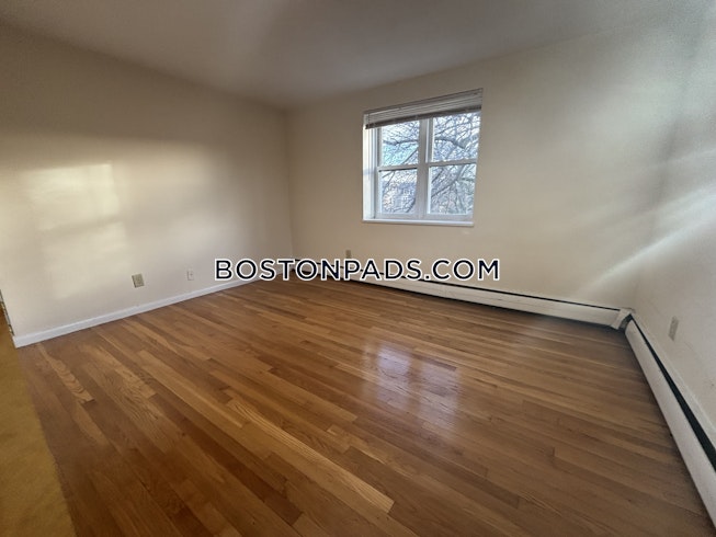 Brookline - $2,900+ /mo