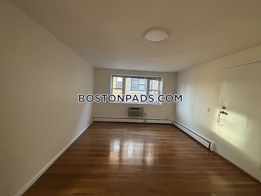Brookline - $3,100+ /month