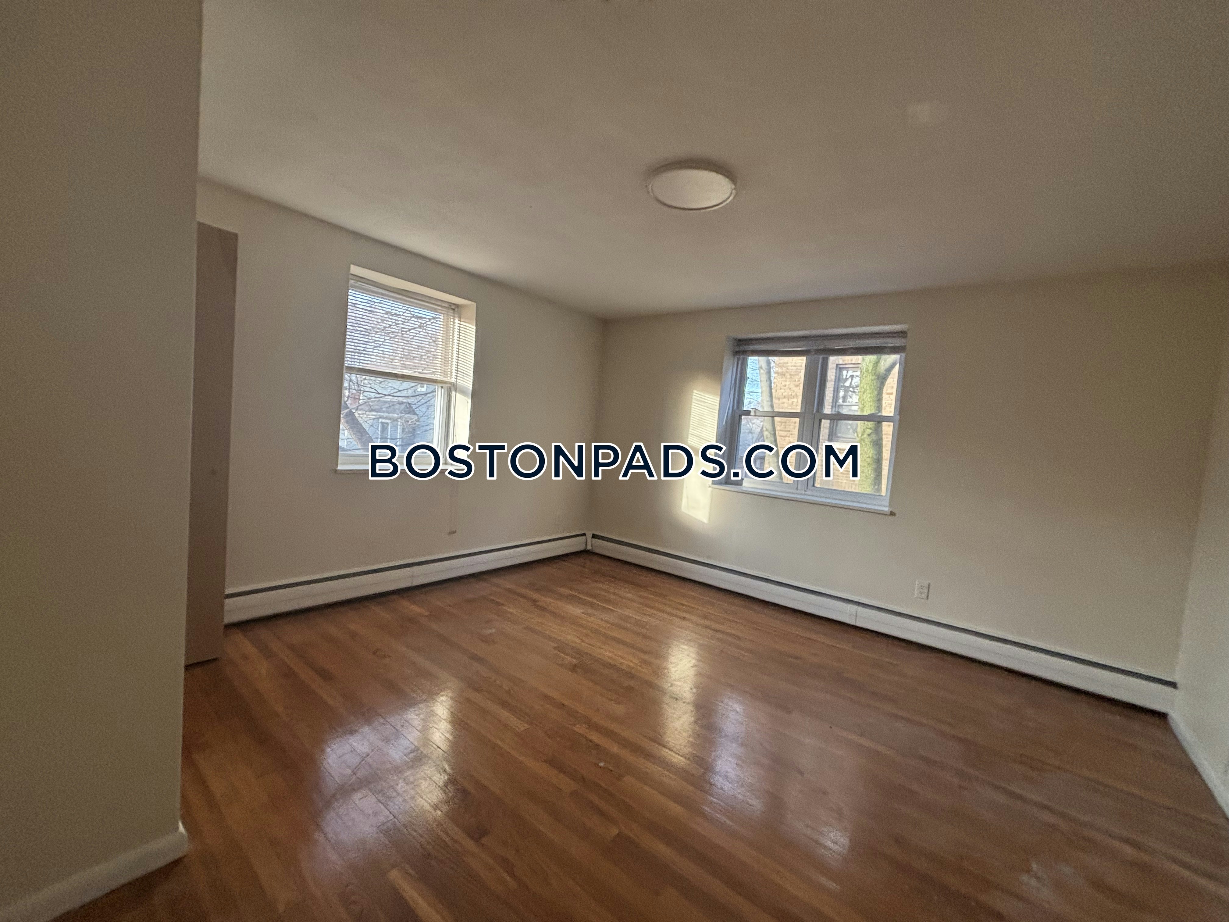 Brookline - $2,950