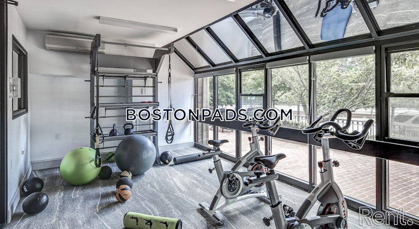 Boston - $3,975+ /month