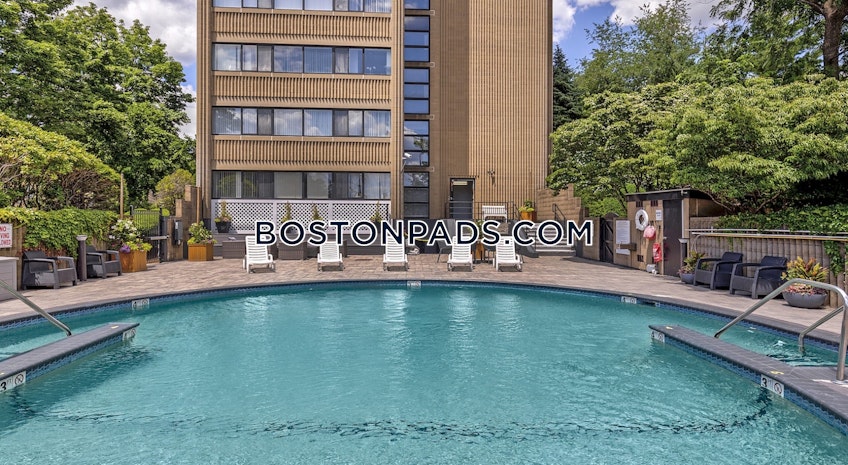 Boston - $3,650+ /month