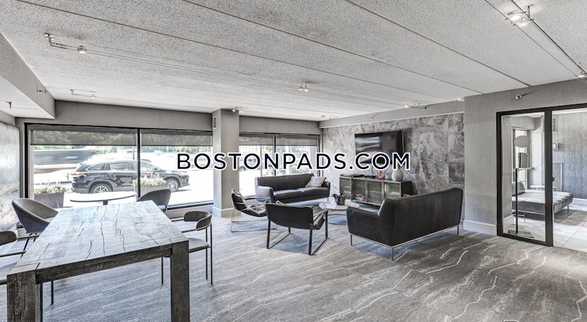 Boston - $3,650+ /month