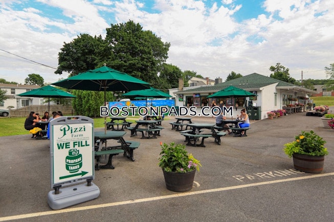 Waltham - $2,930+ /mo