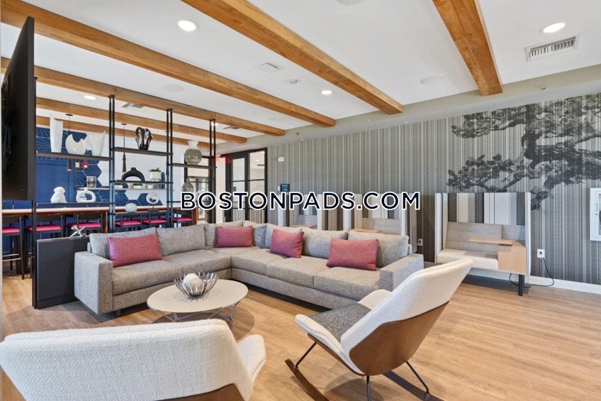 Waltham - $2,990+ /month