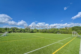 Lexington St. Waltham