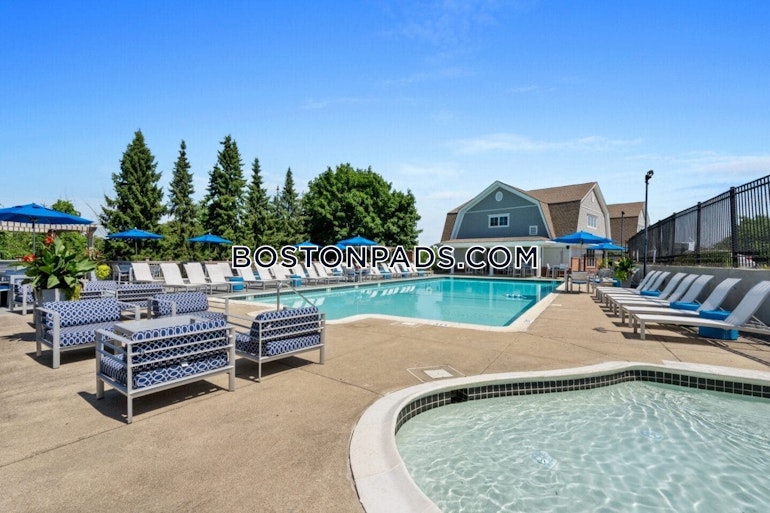 Lexington St. Waltham