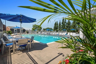 Lexington St. Waltham