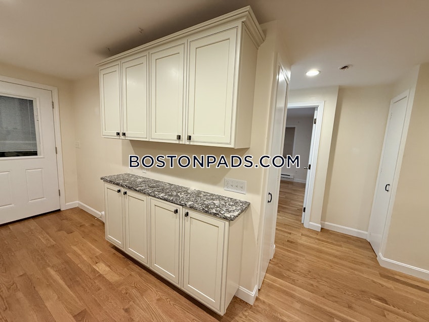 Revere - $2,500+ /month