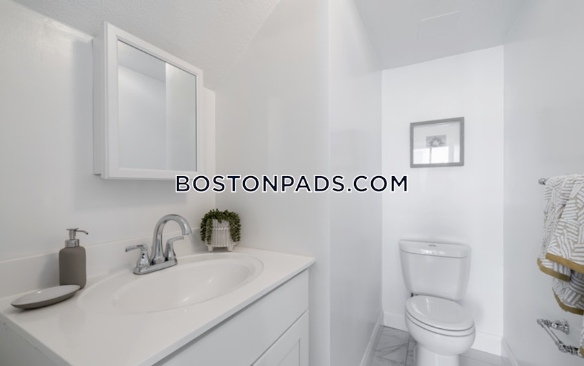 Norwood - $3,870+ /month