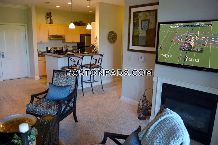 Lynnfield - $3,662+ /month