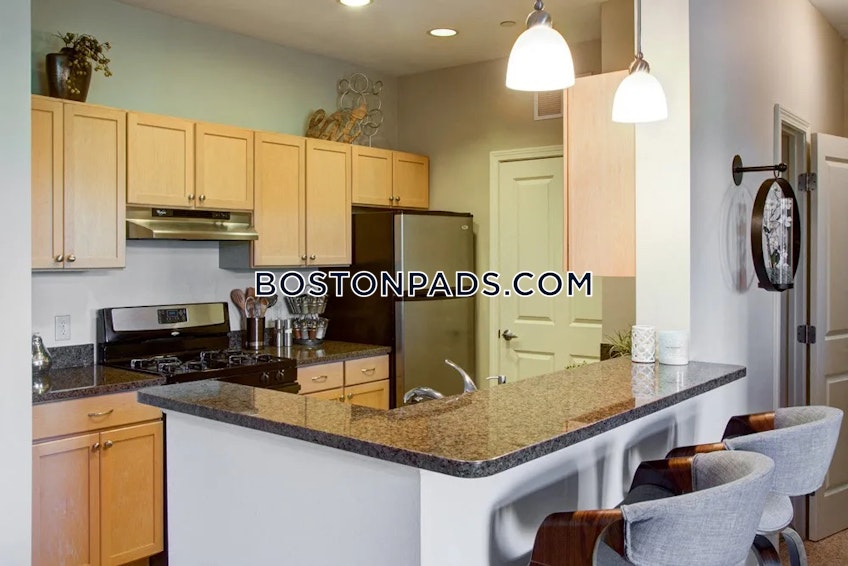 Lynnfield - $2,539+ /month