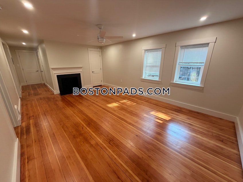 Cambridge - $2,900+ /month