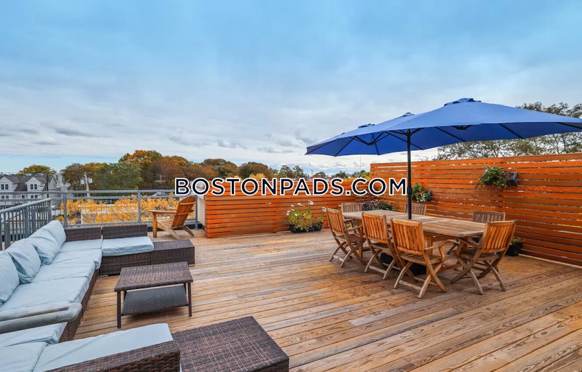 Arlington - $3,010+ /month