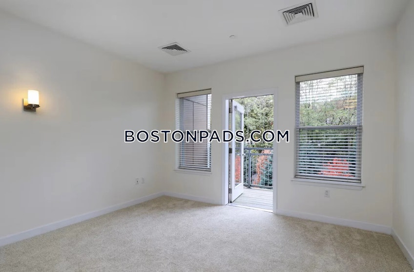 Arlington - $3,010+ /month