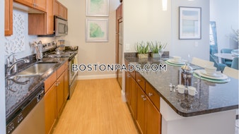 Taylor Pond Ln. Bedford