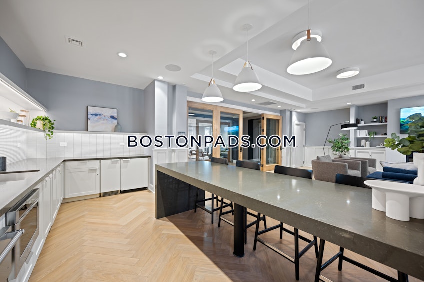 Bedford - $3,315+ /month