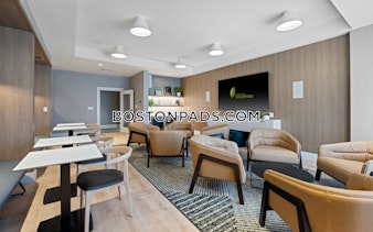 Taylor Pond Ln. Bedford