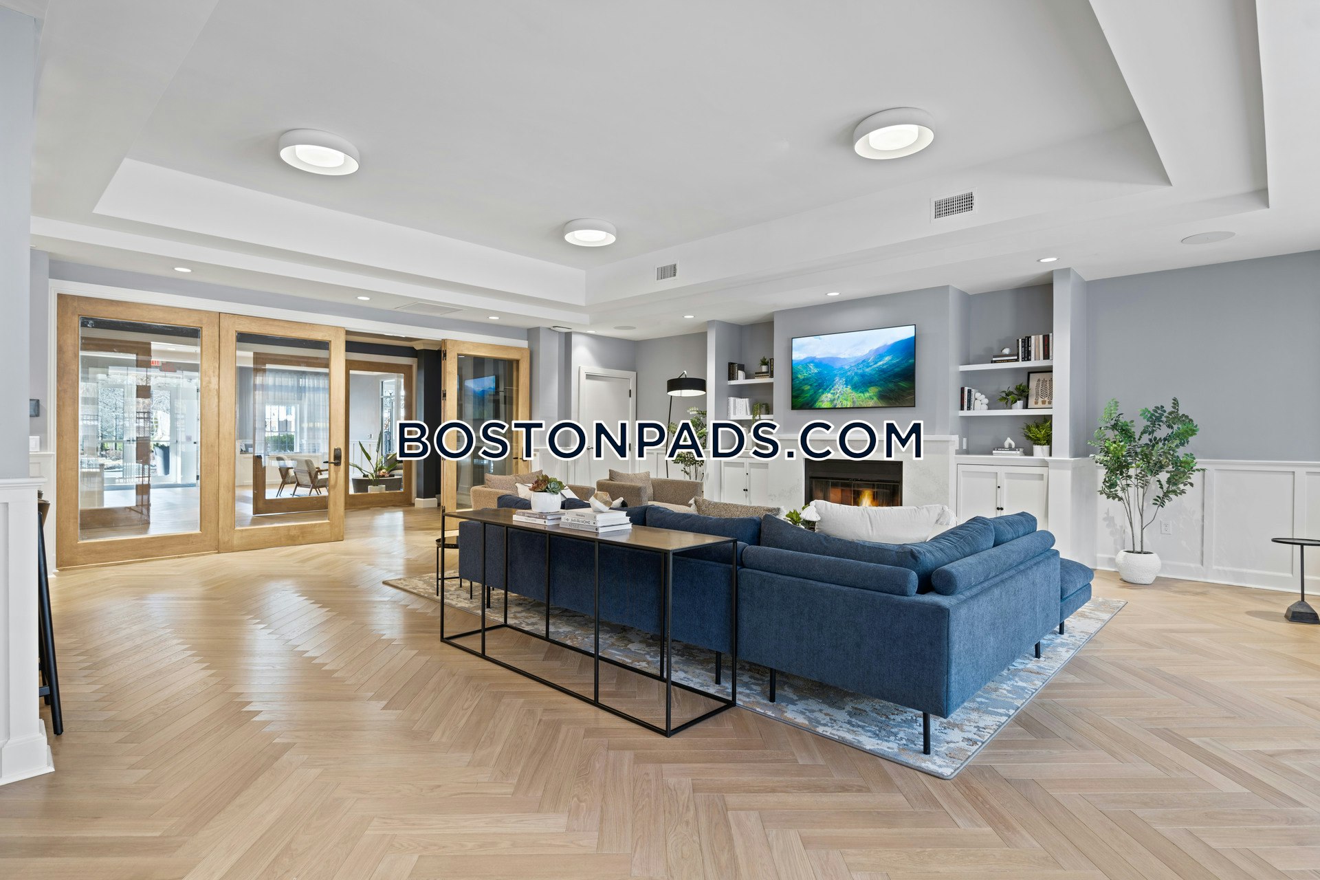 Taylor Pond Ln. Bedford