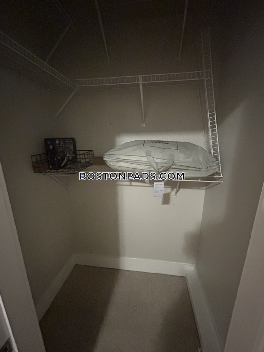 Boston - $2,600+ /month