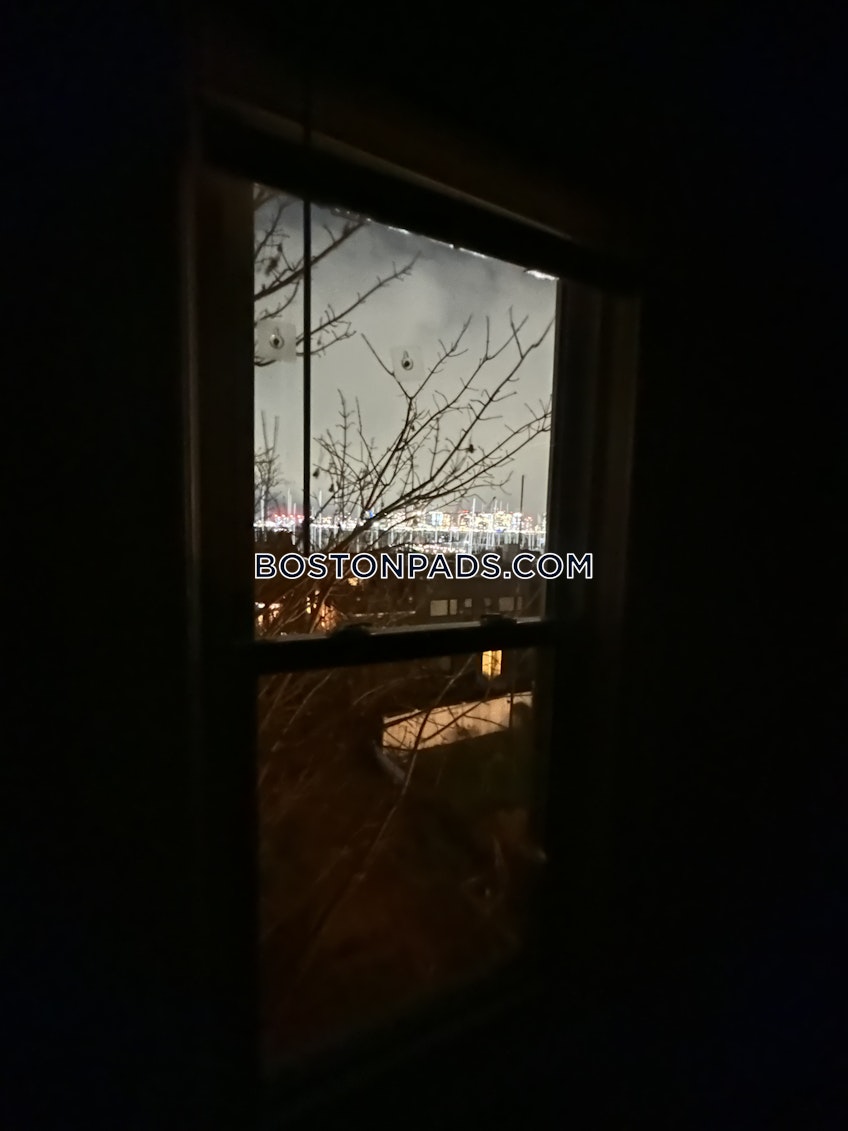 Boston - $2,600+ /month