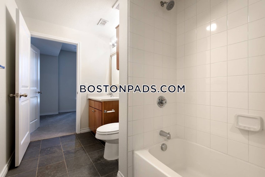 Braintree - $3,080+ /month