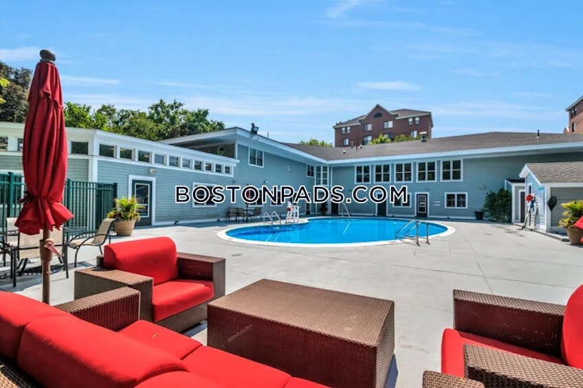 Boston - $4,046+ /month