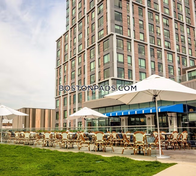 Boston - $3,057+ /mo