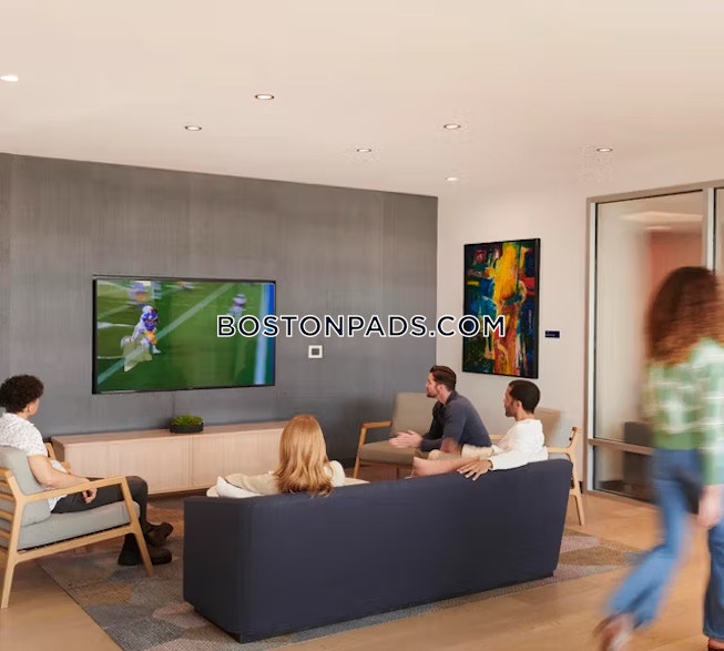 Boston - $3,633+ /mo