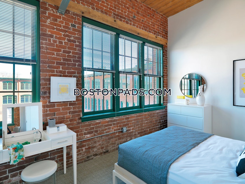 Waltham - $5,250+ /month