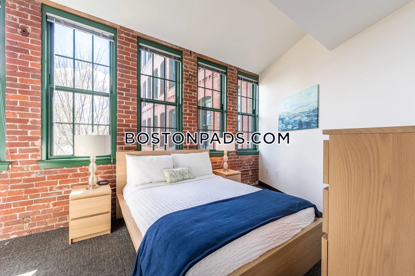 Waltham - $5,250+ /month