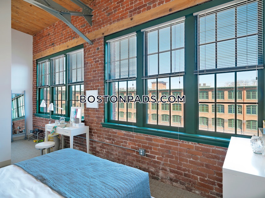 Waltham - $3,099+ /month