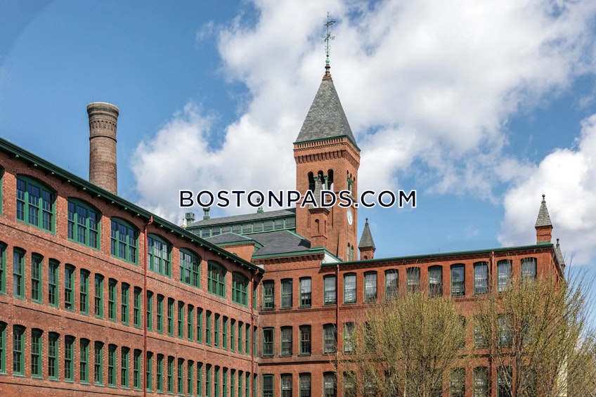 Waltham - $2,699+ /month